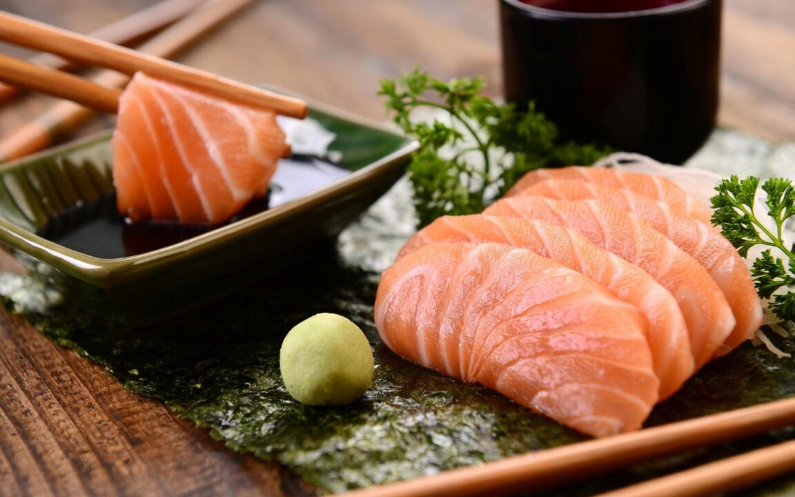 Lauk mangrupakeun salah sahiji staples tina diet Jepang, iwal variétas lemak kawas salmon. 